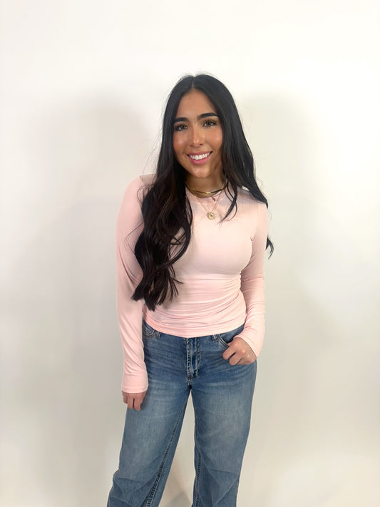 Long sleeve light pink t-shirt