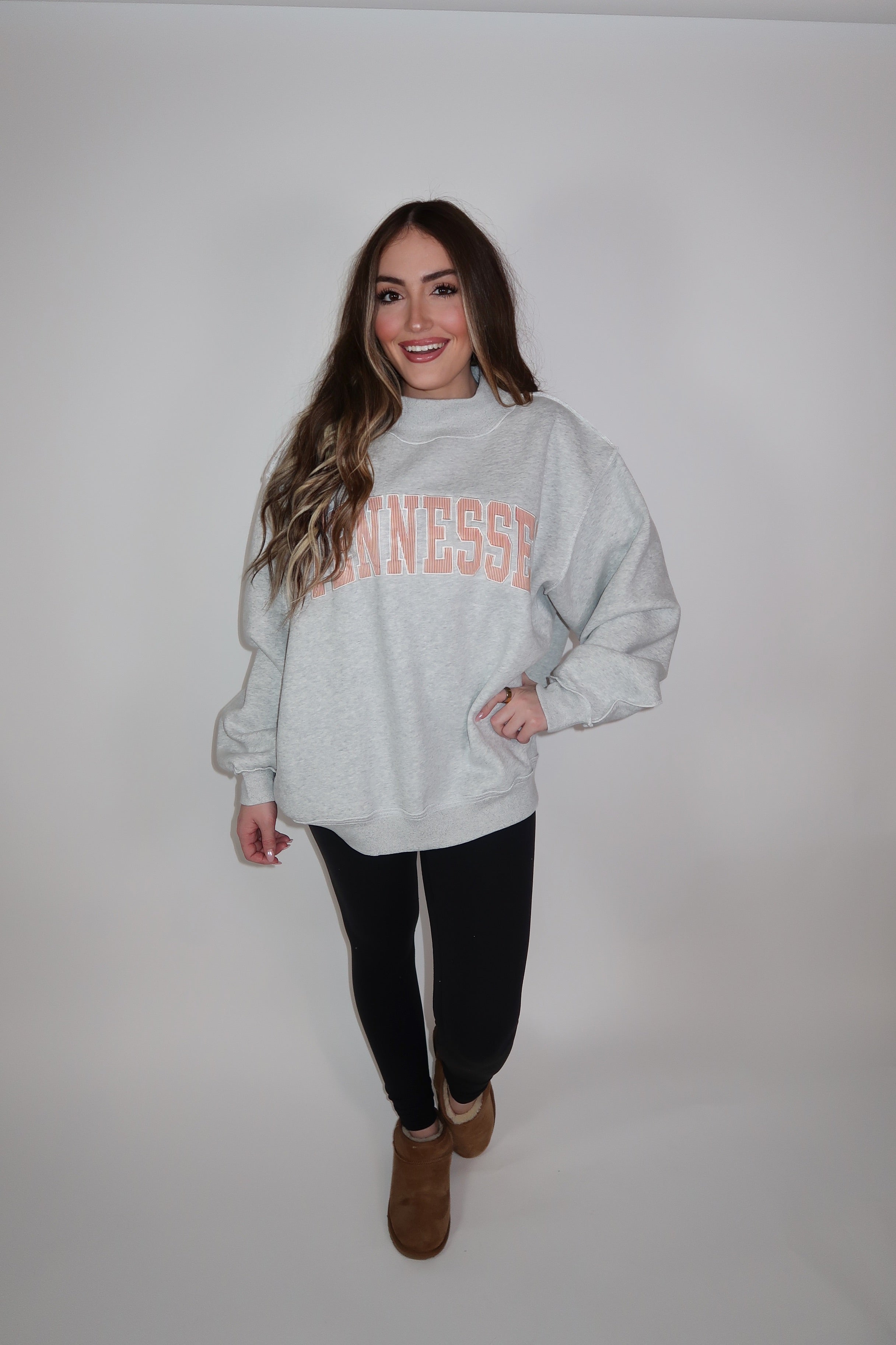 Tennessee Mockneck- Grey