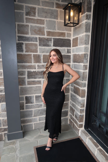 Aislinn Detailed Maxi Dress- Black