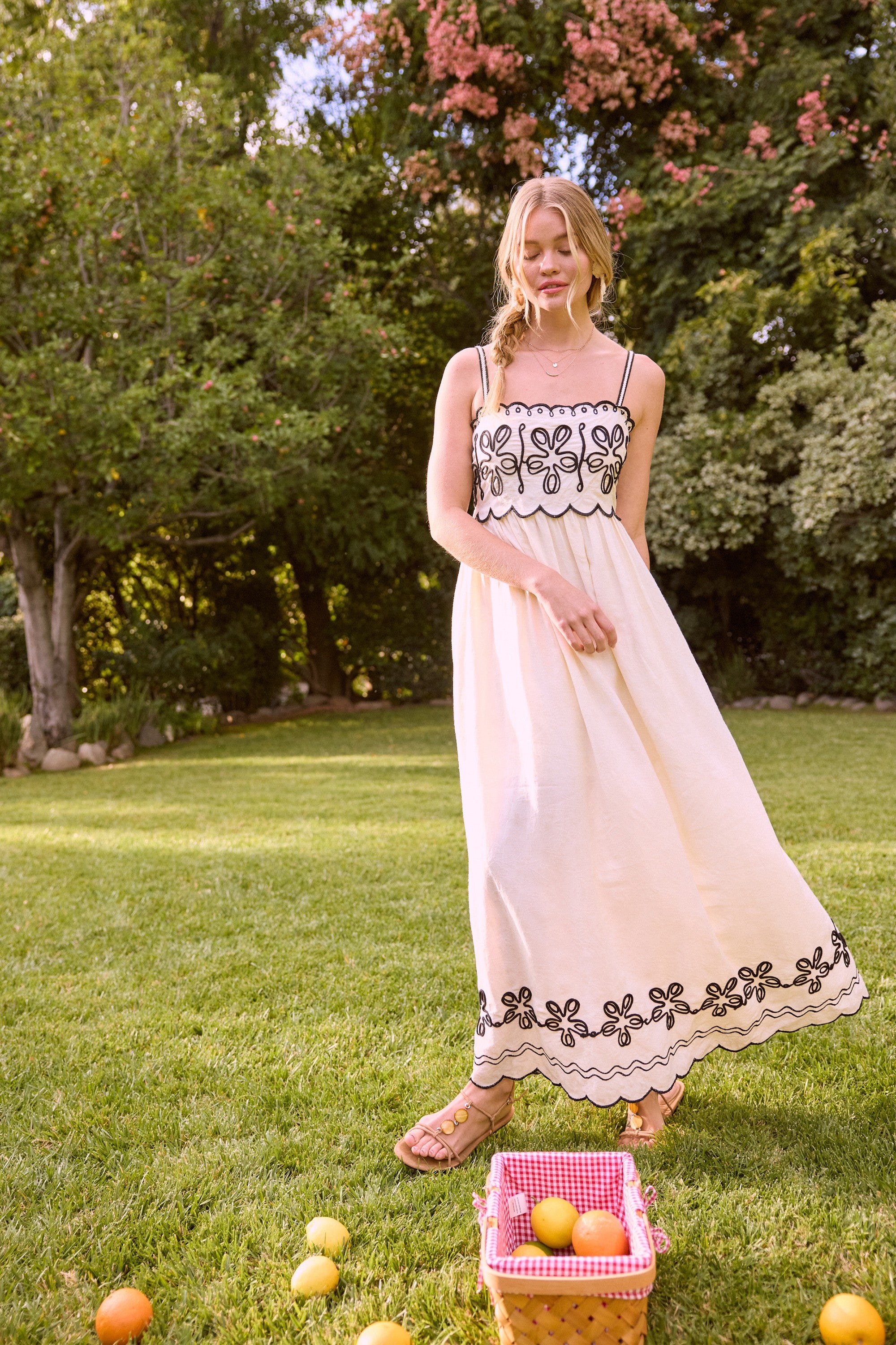 Marlowe Embroidered Maxi Dress With Contrast Detail- Cream/Black