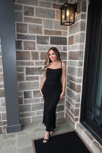Aislinn Detailed Maxi Dress- Black
