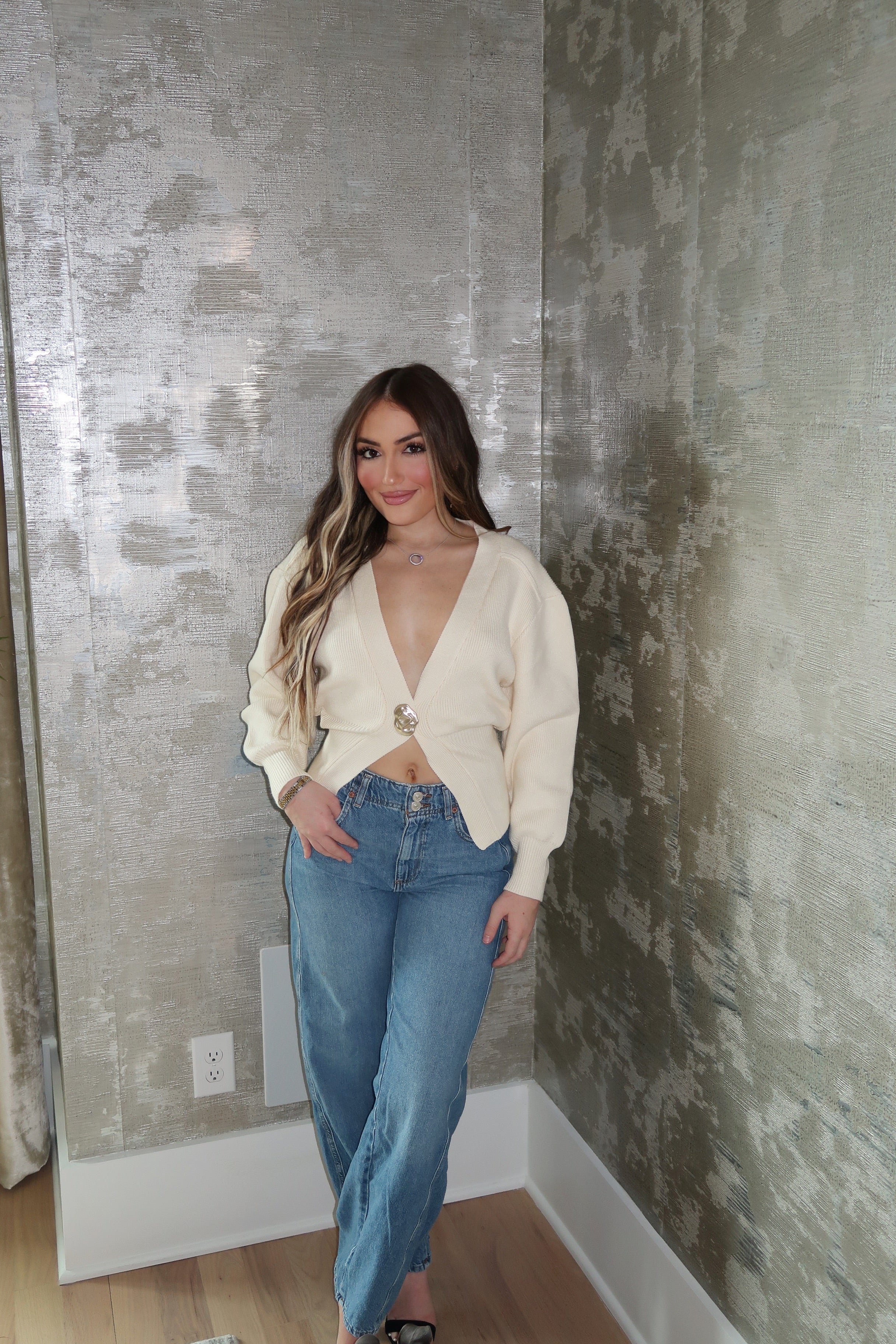 Zelena Gold Button Cardigan- Cream