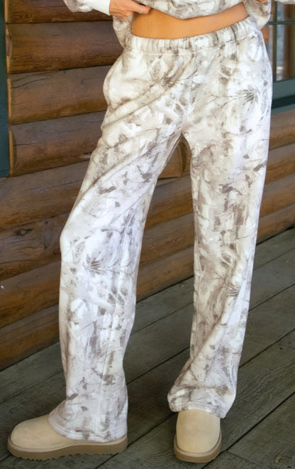 Indy Camo Fleece Sweatpants- Light Camo
