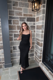 Aislinn Detailed Maxi Dress- Black