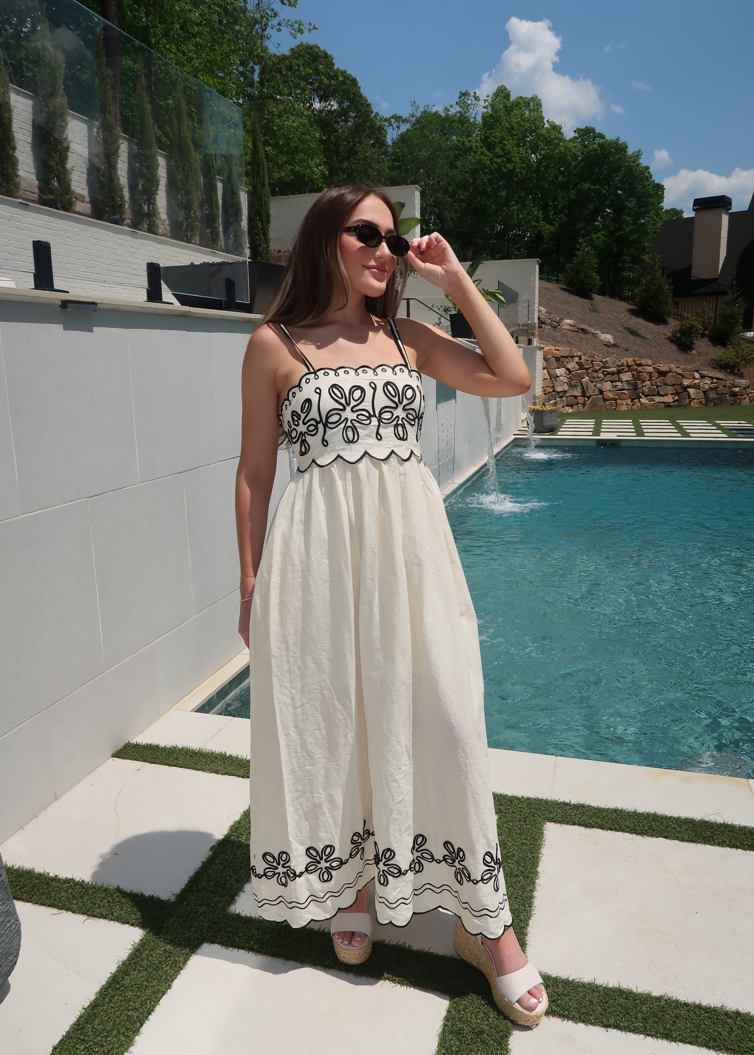 Marlowe Embroidered Maxi Dress With Contrast Detail- Cream/Black XS