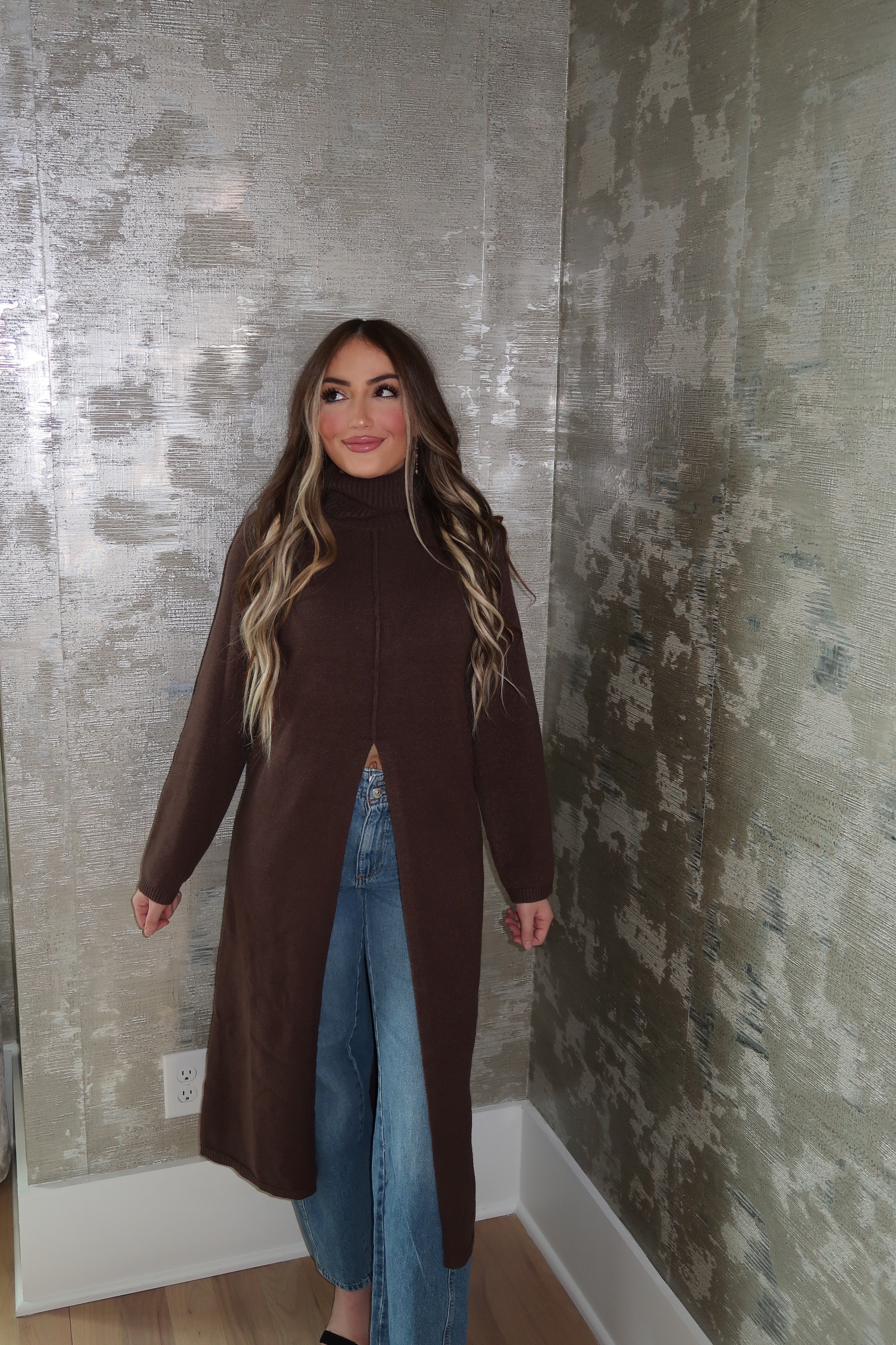 Tommie Turtleneck Tunic Sweater Dress- Brown – Sashay by Sophia