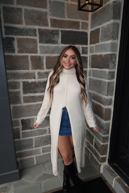 Tommie Turtleneck Tunic Sweater Dress- Ecru