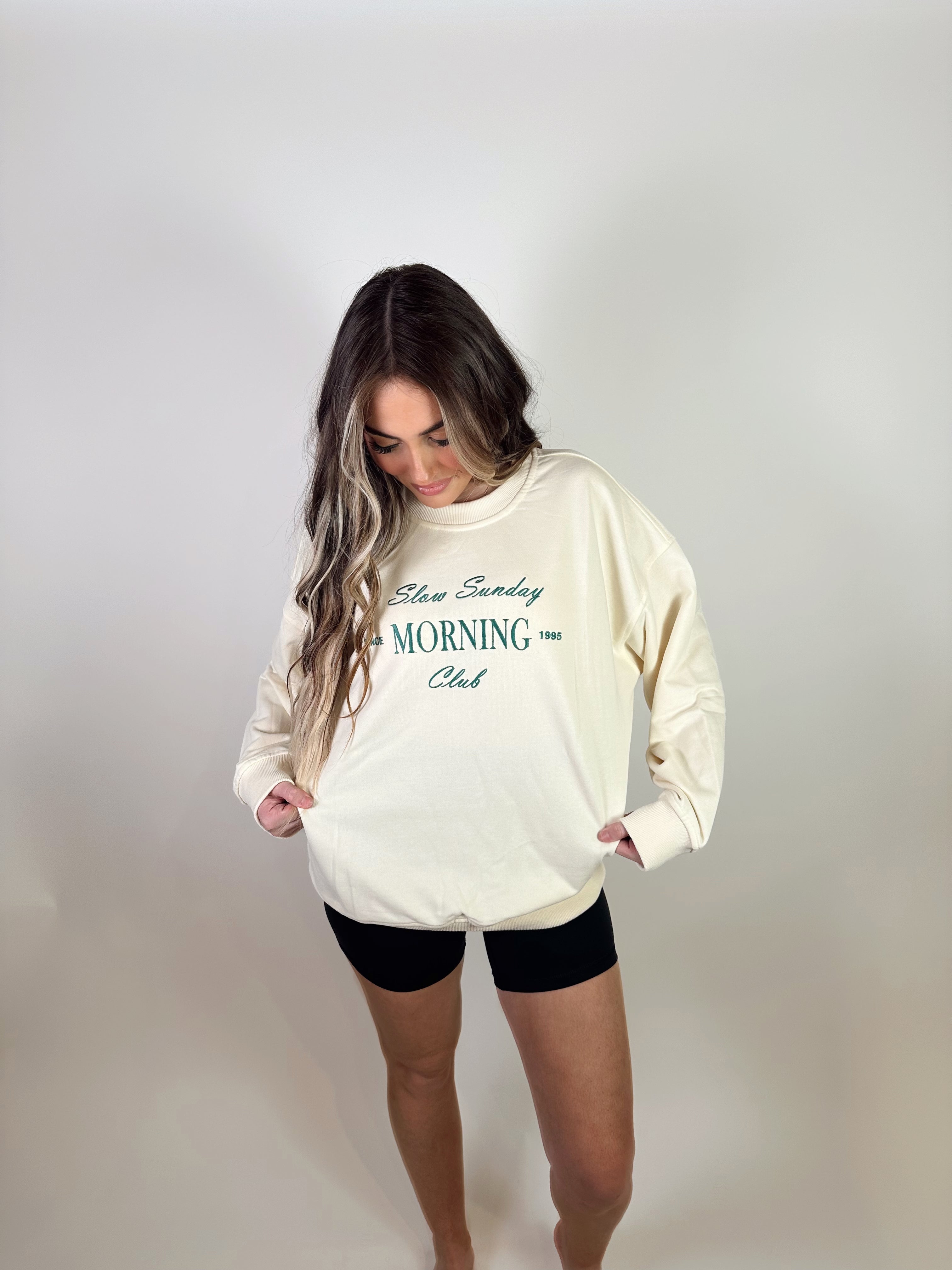 Slow Sunday Crew Neck- Cream